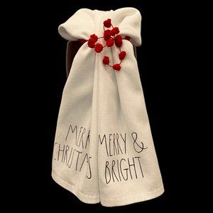 Rae Dunn Christmas Towel Set